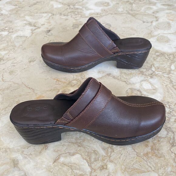 NWOT b.ø.c. | Brown Leather Clogs - Picture 5 of 12